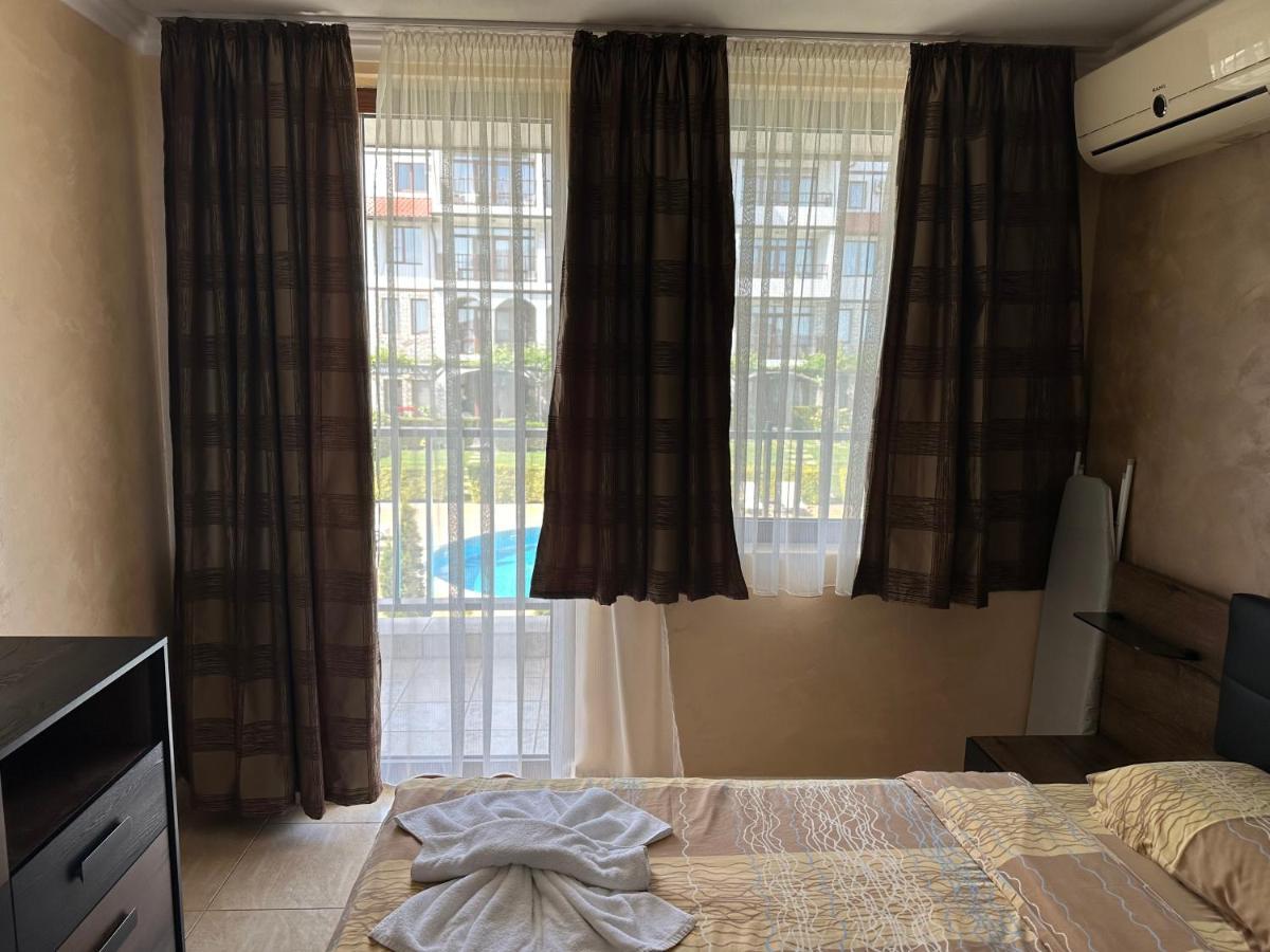 Bademite Apartments Sveti Vlas Exterior foto